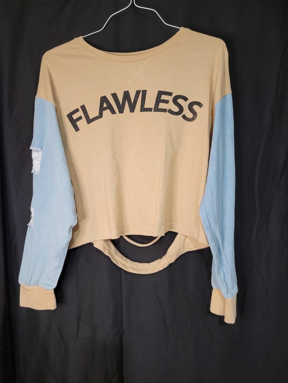Flawless Colorblock Long-Sleeve Top - Beige & Light Blue